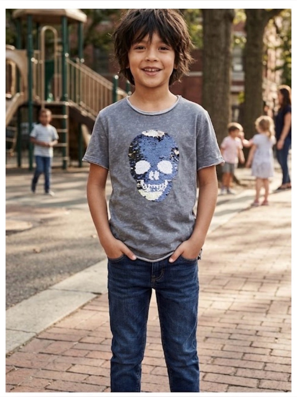 Zara Gray Tee with Blue Skull Design